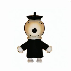 SNOOPY CON TOGA NEGRA